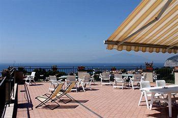 La Culla - Suore Oblate Del Bambin Gesu Hotel Sant'Agnello Kültér fotó