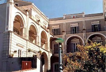 La Culla - Suore Oblate Del Bambin Gesu Hotel Sant'Agnello Kültér fotó