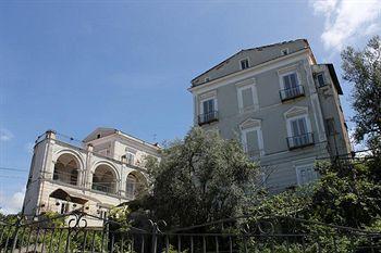 La Culla - Suore Oblate Del Bambin Gesu Hotel Sant'Agnello Kültér fotó